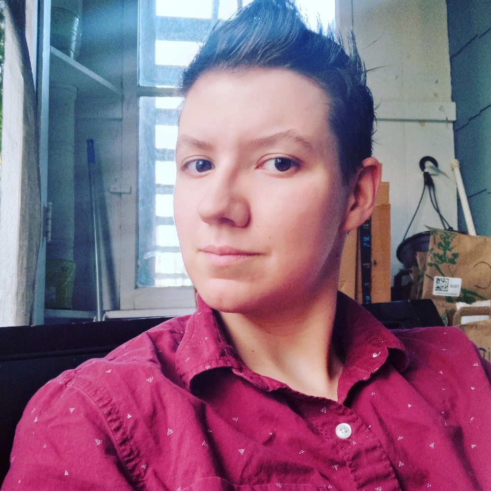 Meet your Posher, April